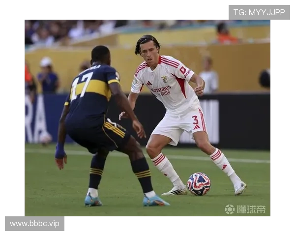 本菲卡拒绝在世俱杯前放走A费 皇马愿等待至7月接手阿隆索要求明确